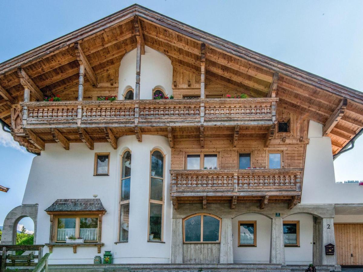Valley View Holiday Home In Елмау Екстериор снимка