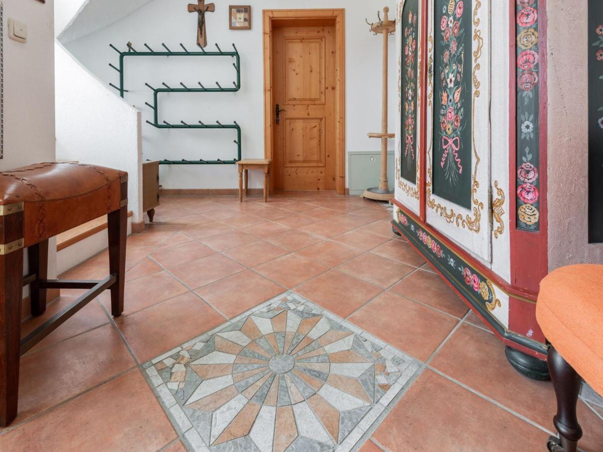 Valley View Holiday Home In Елмау Екстериор снимка