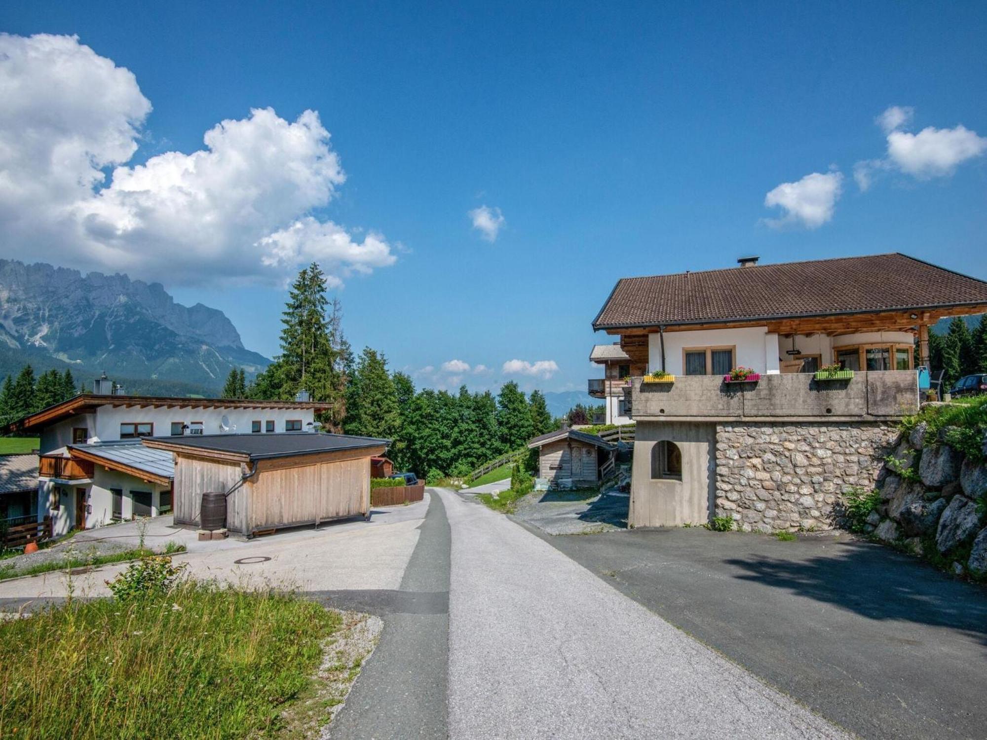 Valley View Holiday Home In Елмау Екстериор снимка