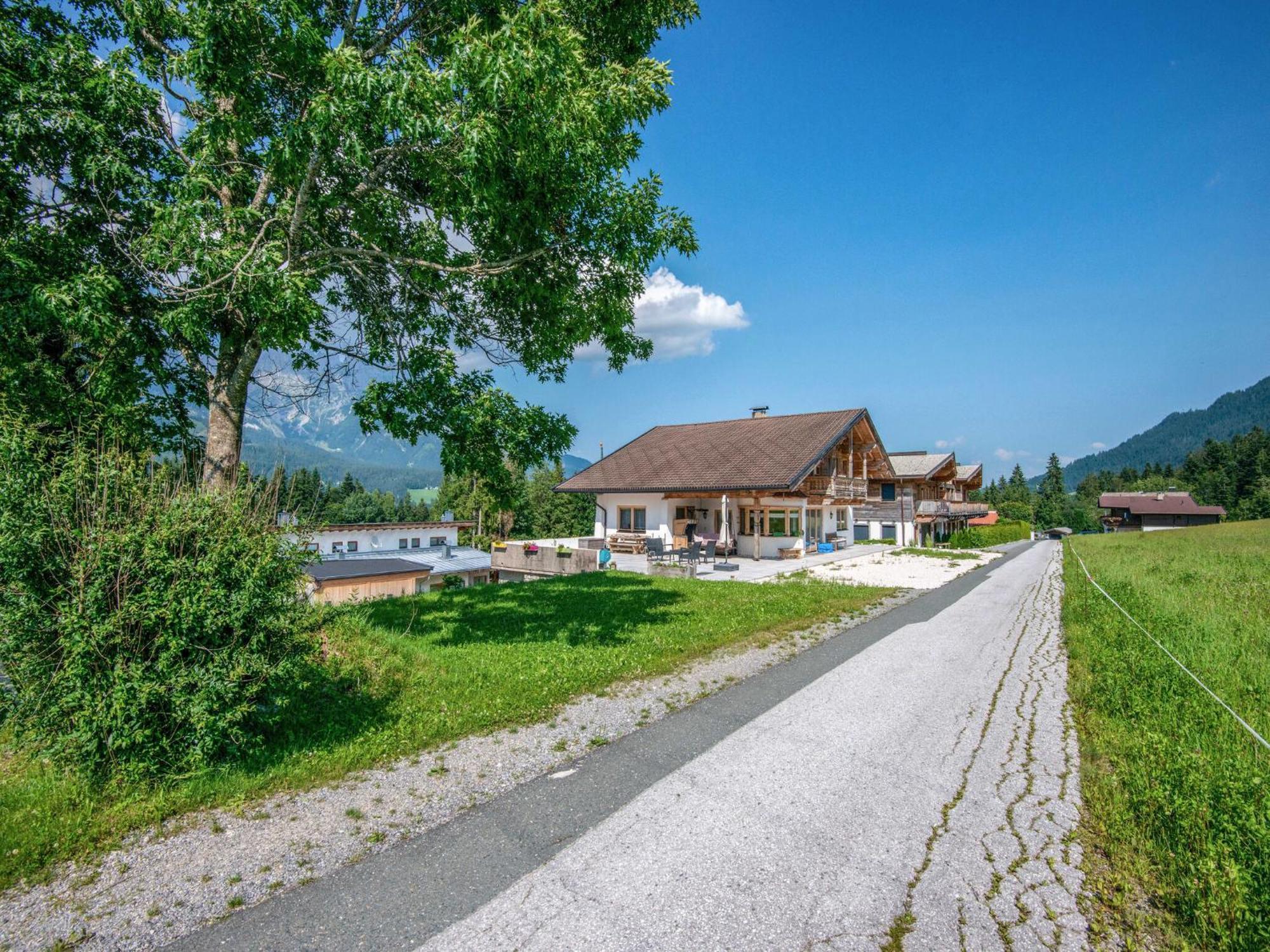 Valley View Holiday Home In Елмау Екстериор снимка